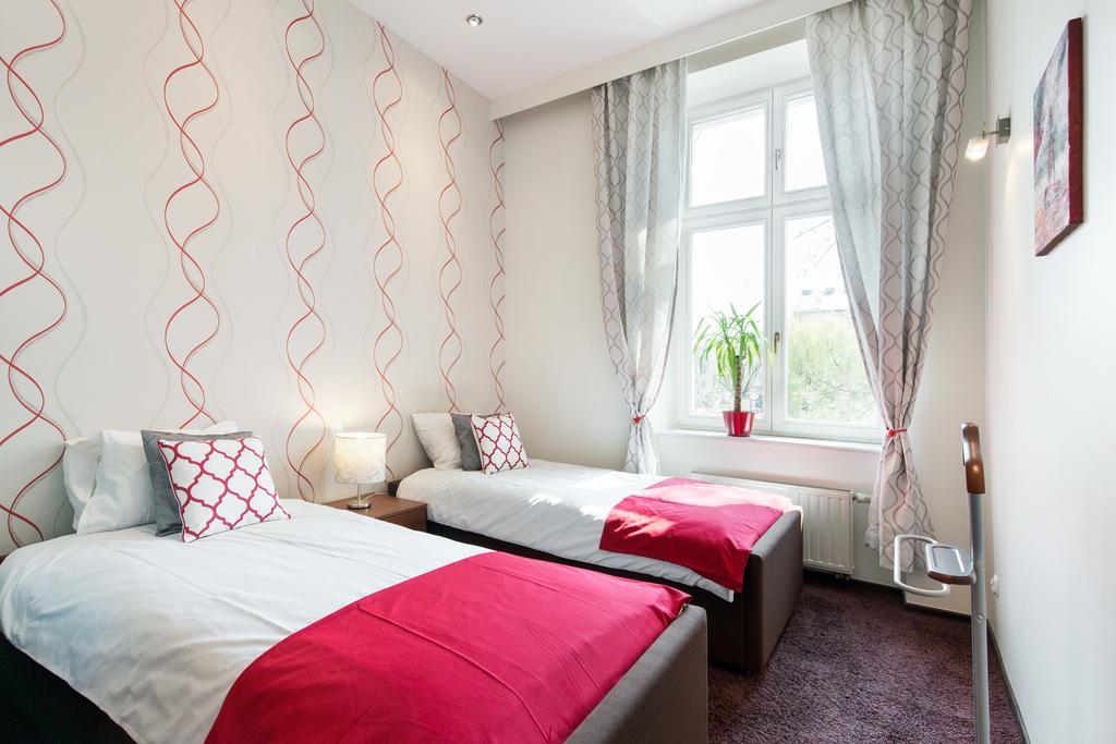 Neo Apartments Krakow Luaran gambar