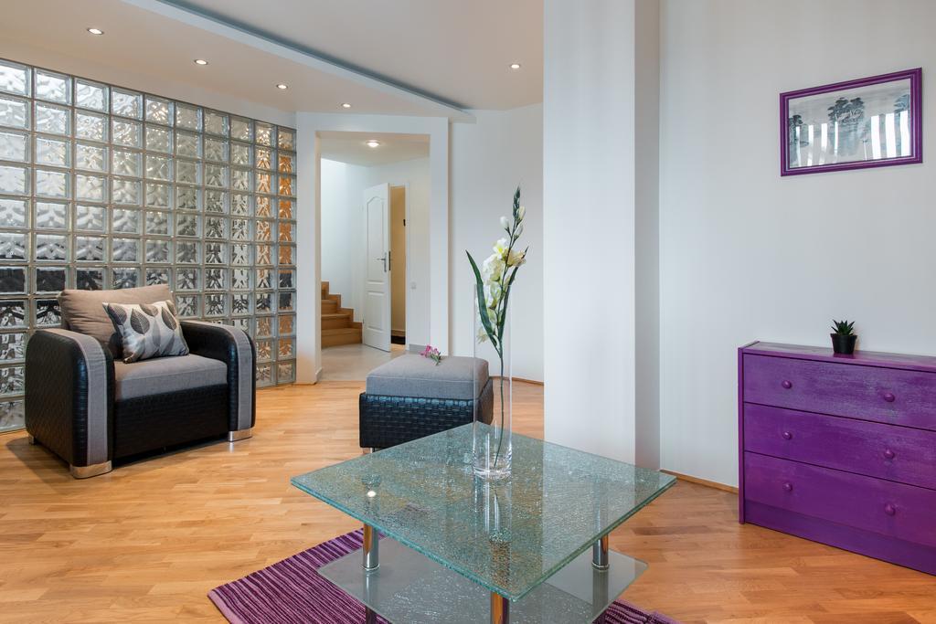 Neo Apartments Krakow Luaran gambar