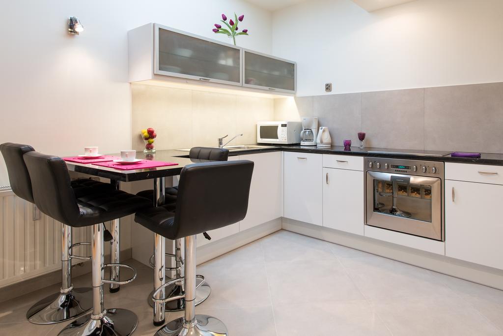 Neo Apartments Krakow Luaran gambar